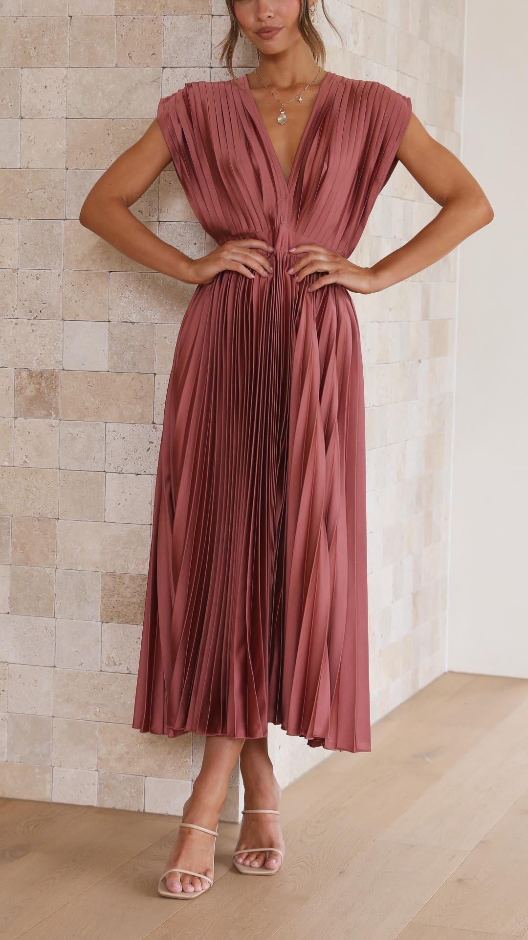 Isla | Élégante Robe Plissée