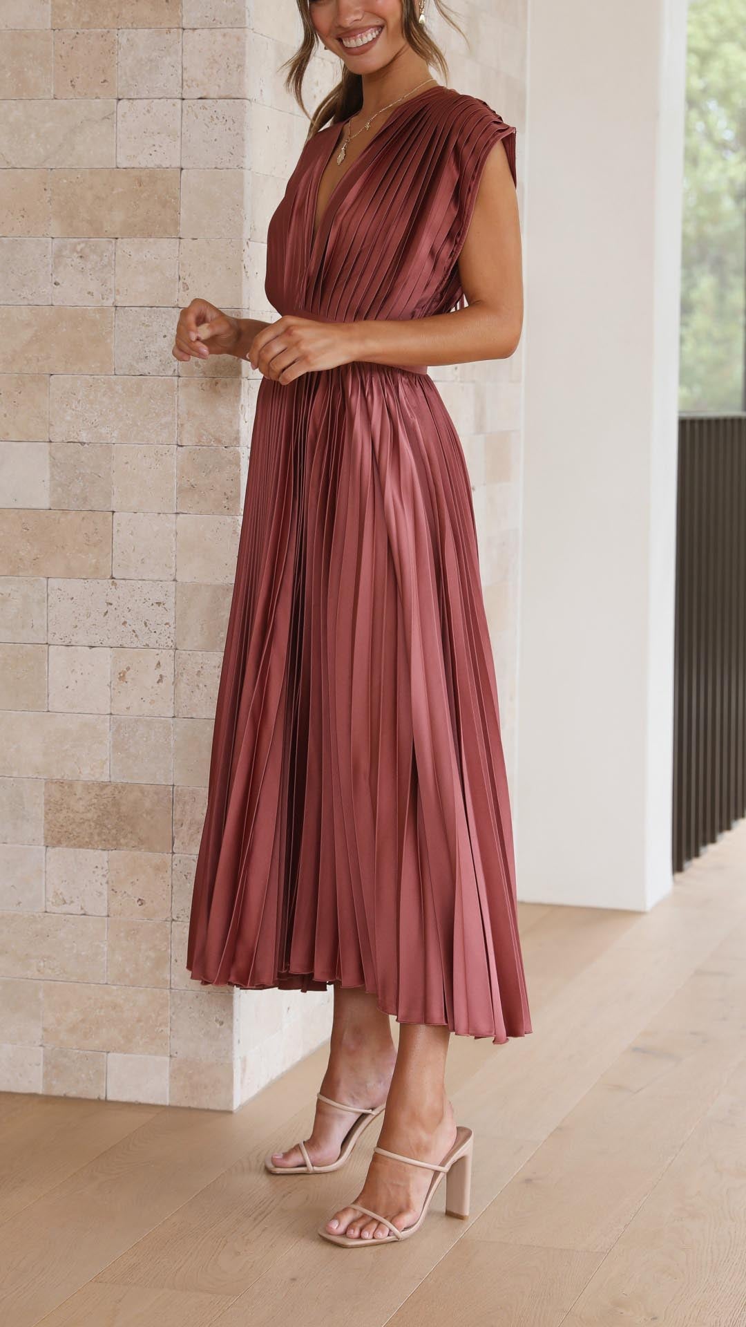 Isla | Élégante Robe Plissée