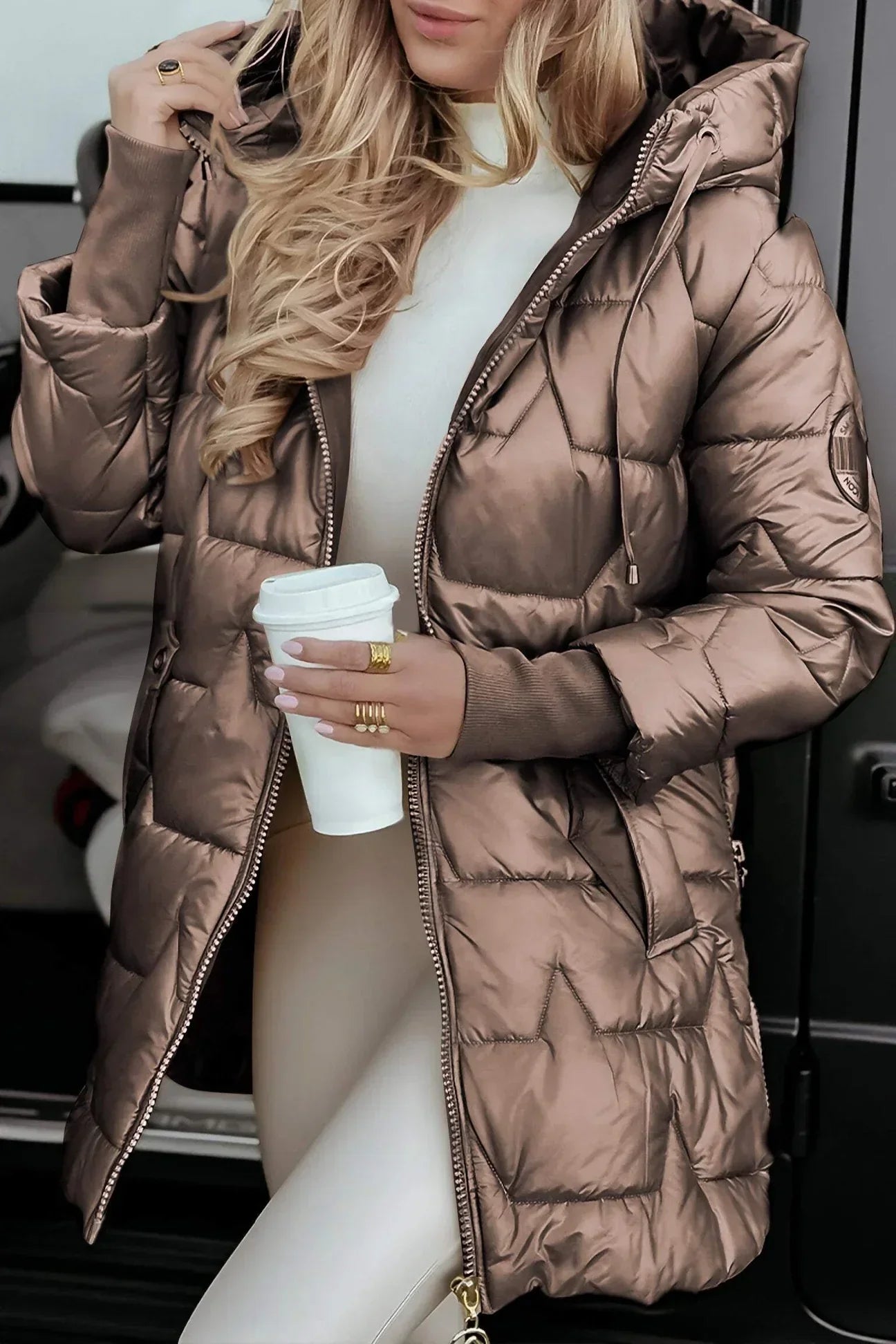 Nolwen - Manteau d'Hiver Élégant avec Capuche et Rembourrage